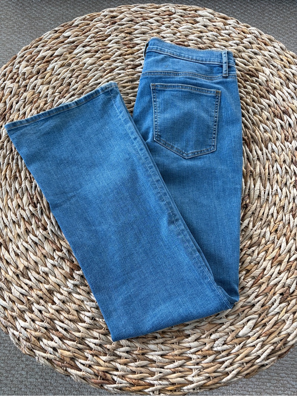 Ann Taylor Mid Rise Bootcut Jean - Picture 5 of 15